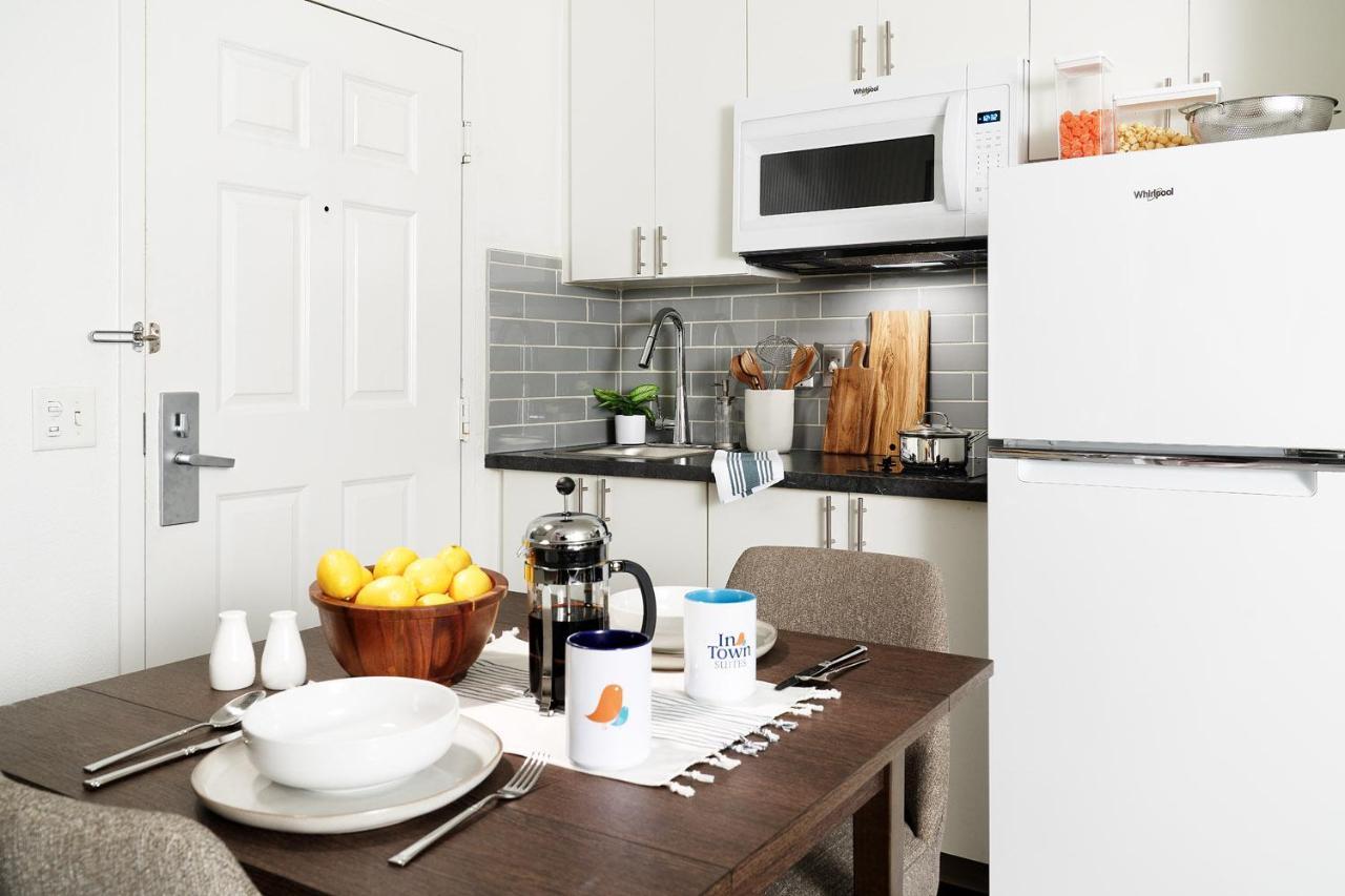 Intown Suites Extended Stay Dallas Tx - Park Central 외부 사진
